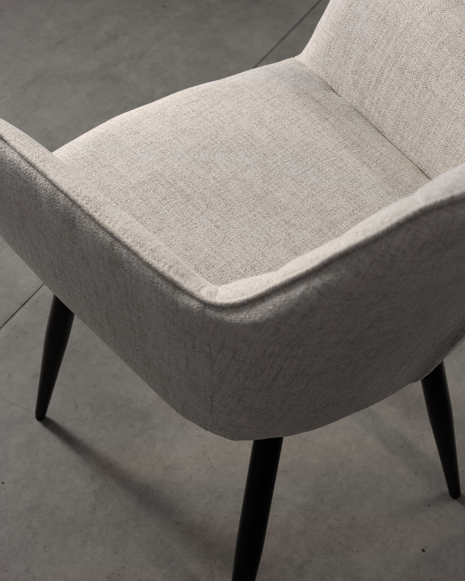 Čalouněná jídelní židle Čalouněná jídelní židle