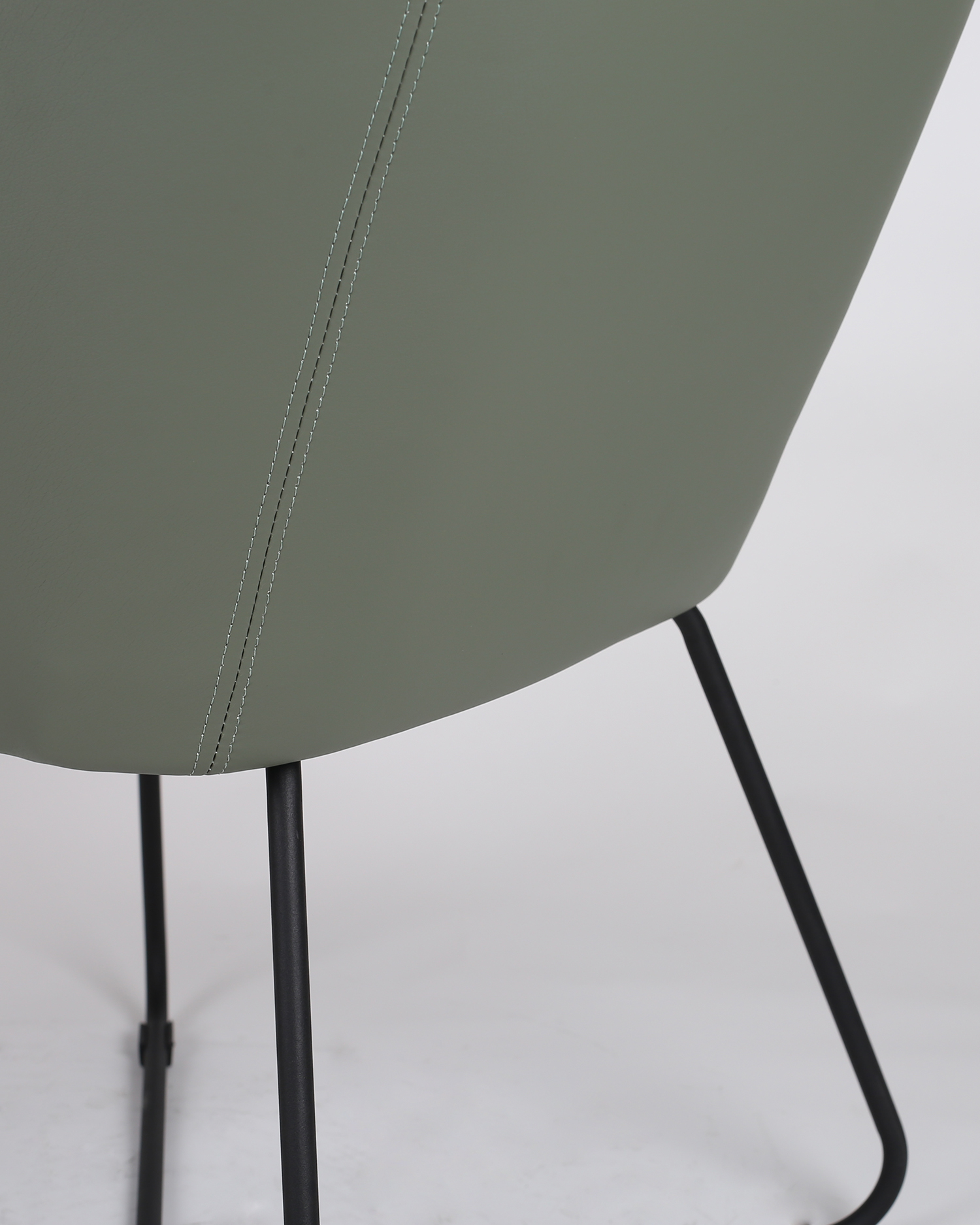 Moderní zelená čekací židle Moderní zelená čekací židle