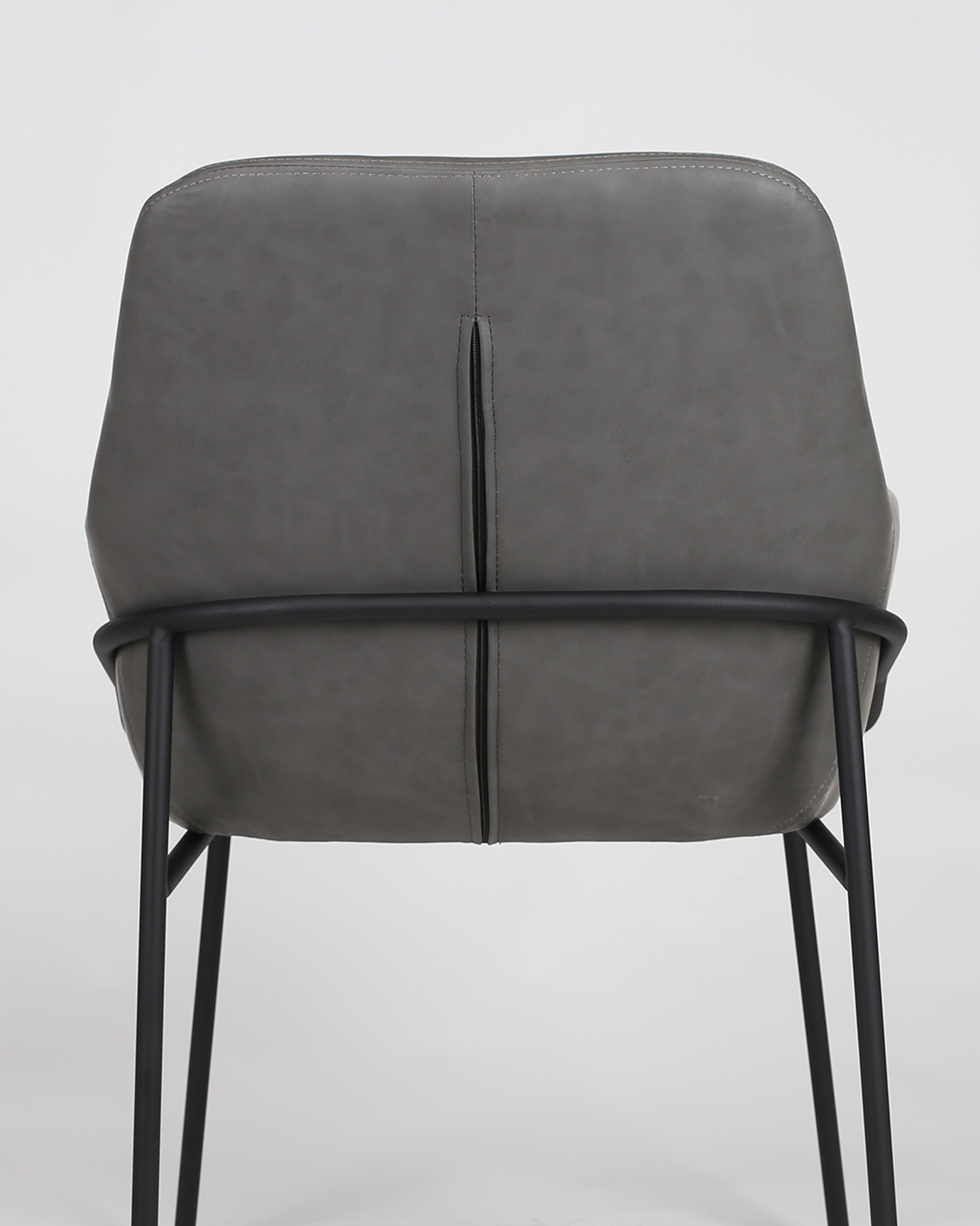 Kožená jídelní židle s paží Kožená jídelní židle s paží