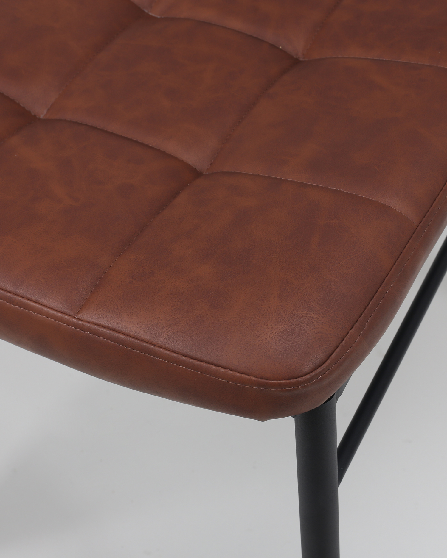 Jídelní židle ve tvaru cookie Jídelní židle ve tvaru cookie