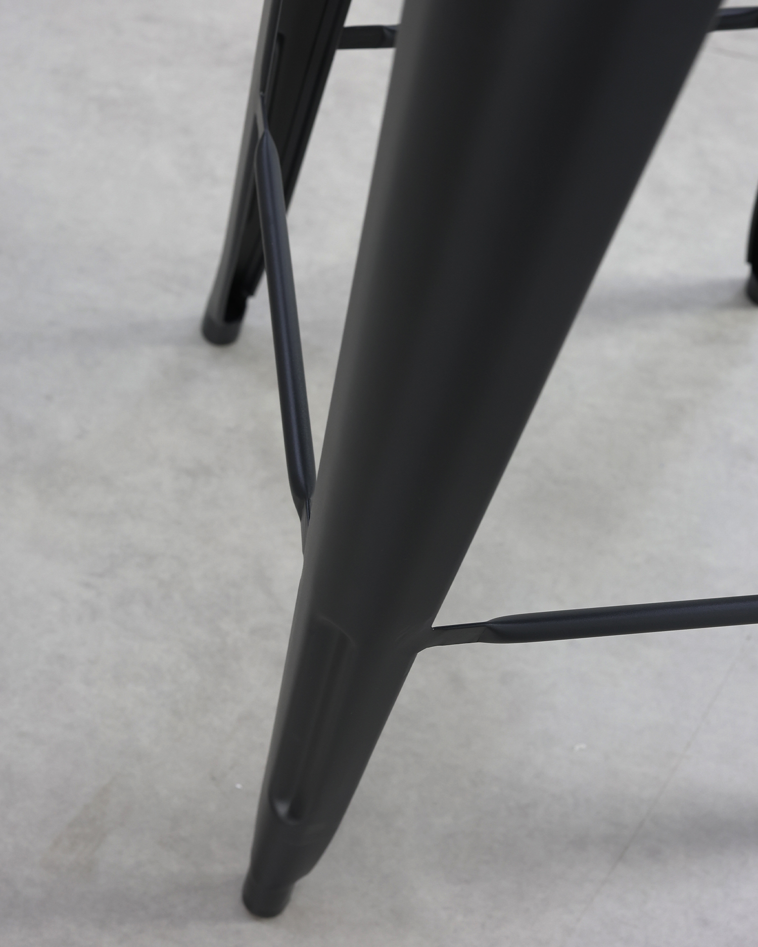 Retro černý jídelní design židle Retro černý jídelní design židle