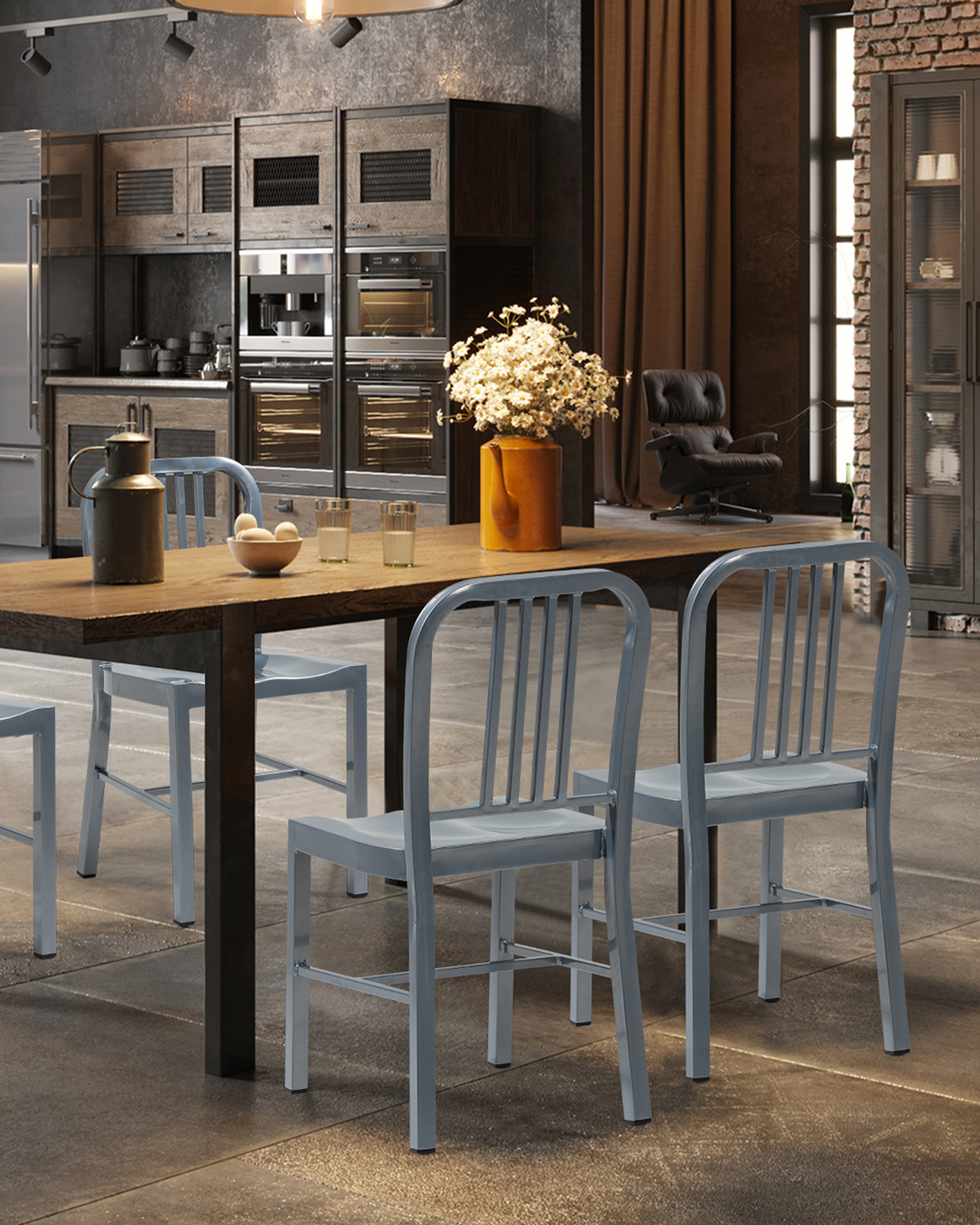 Nadčasový design železné židle Nadčasový design železné židle