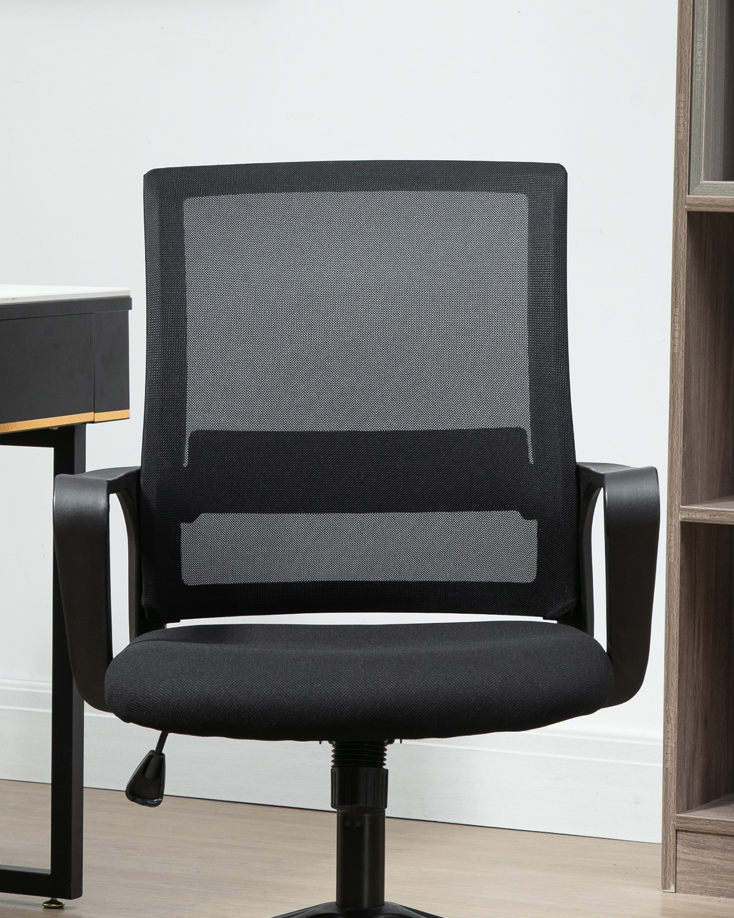 Hladká křivka otočná židle Hladká křivka otočná židle