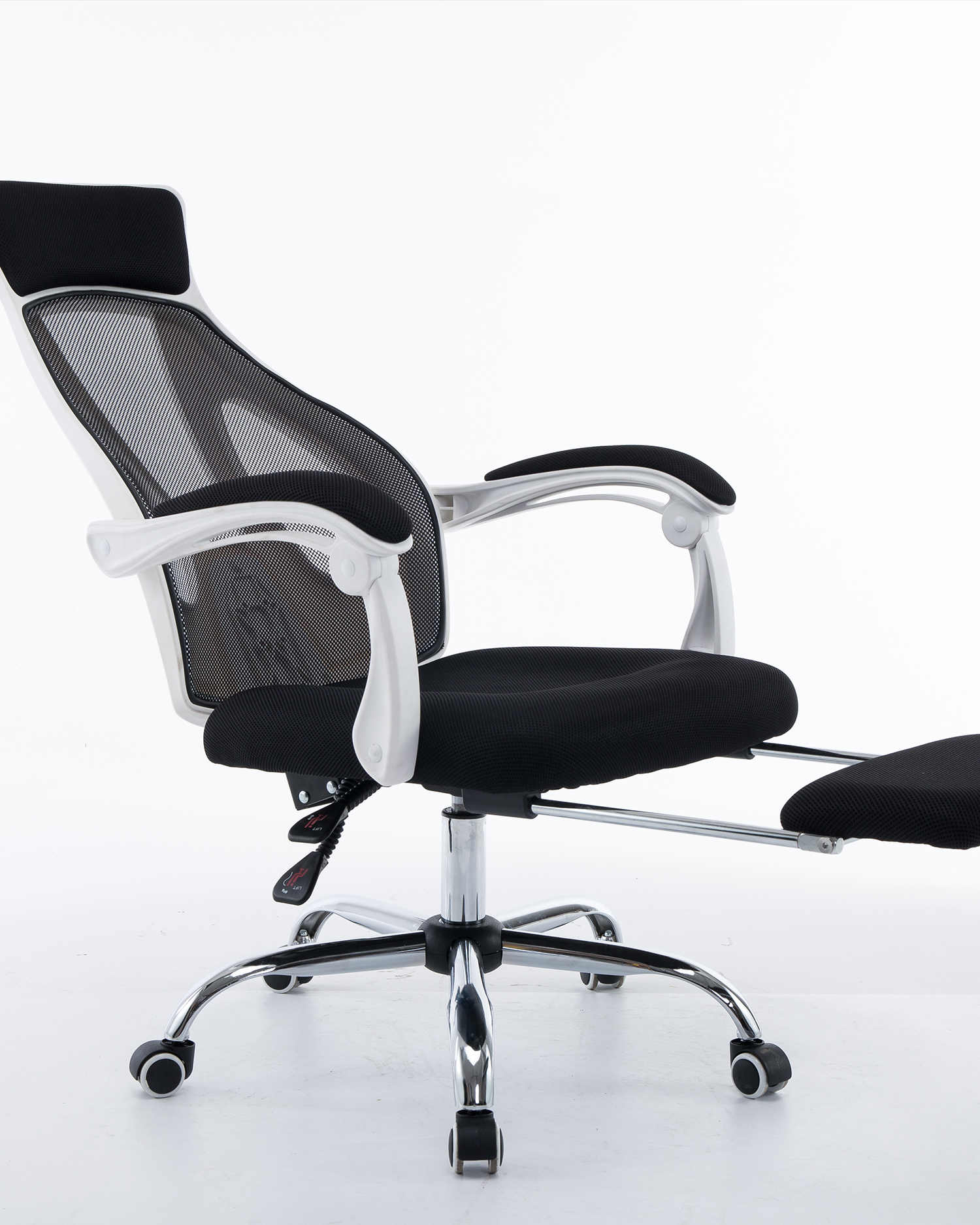 Reliční kancelářské křeslo Reliční kancelářské křeslo